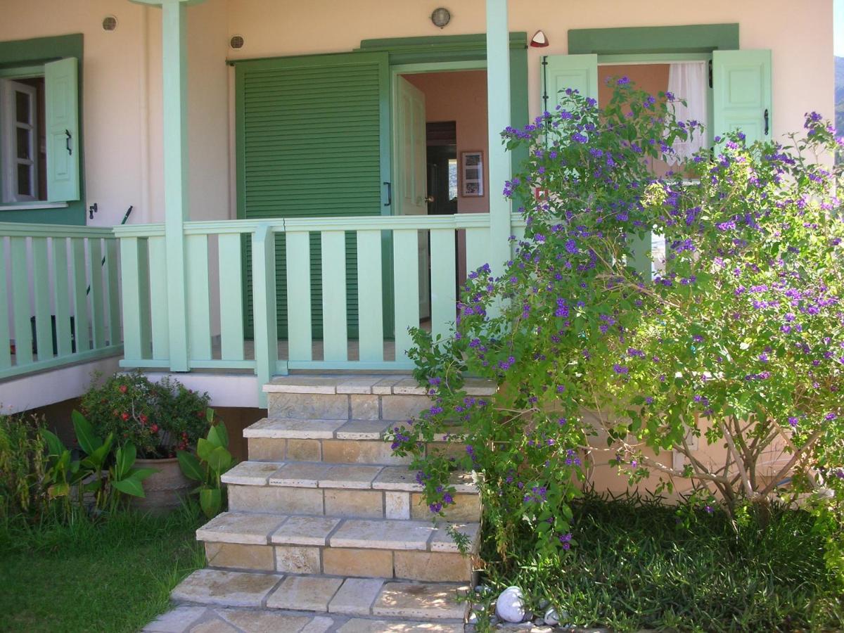 Deep Blue- Rosemary Sea View Apartment Áyios Nikítas Екстериор снимка
