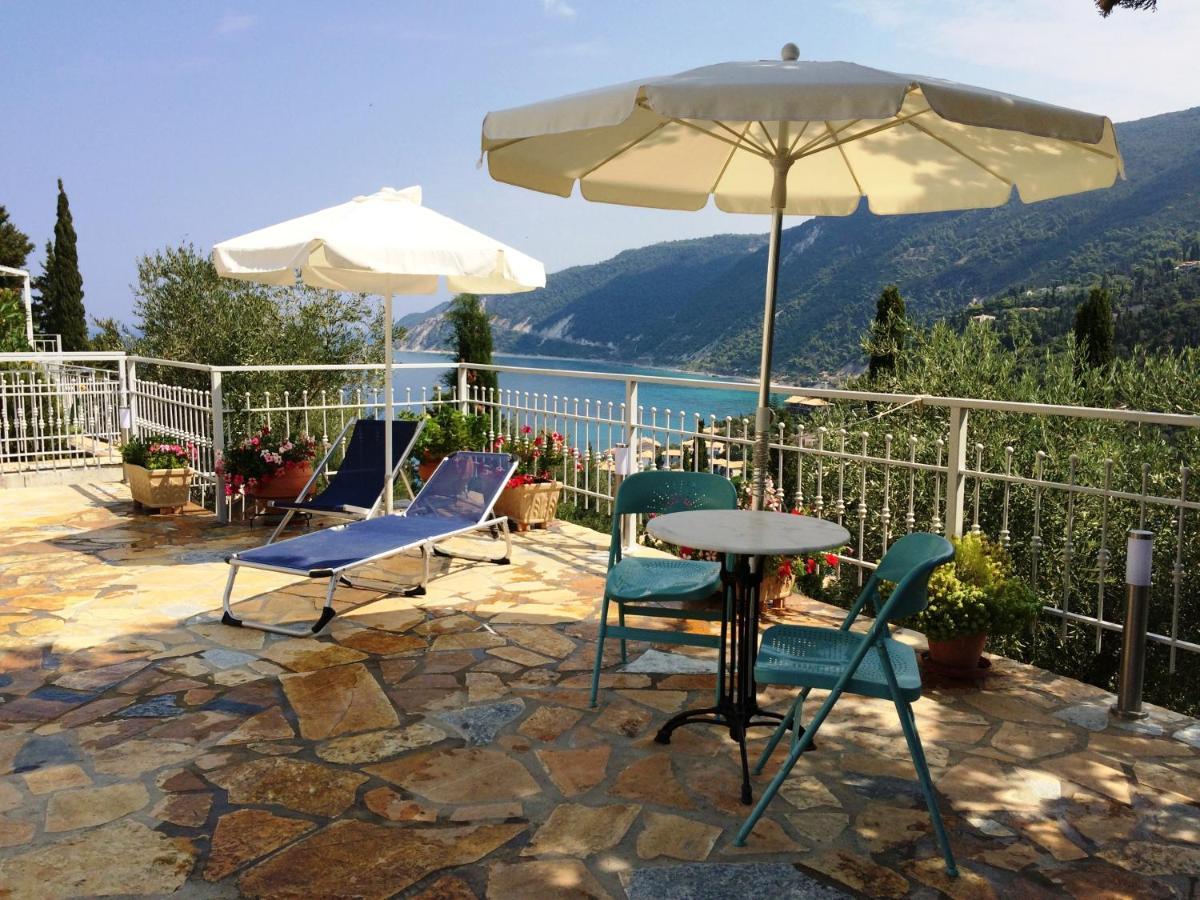 Deep Blue- Rosemary Sea View Apartment Áyios Nikítas Екстериор снимка