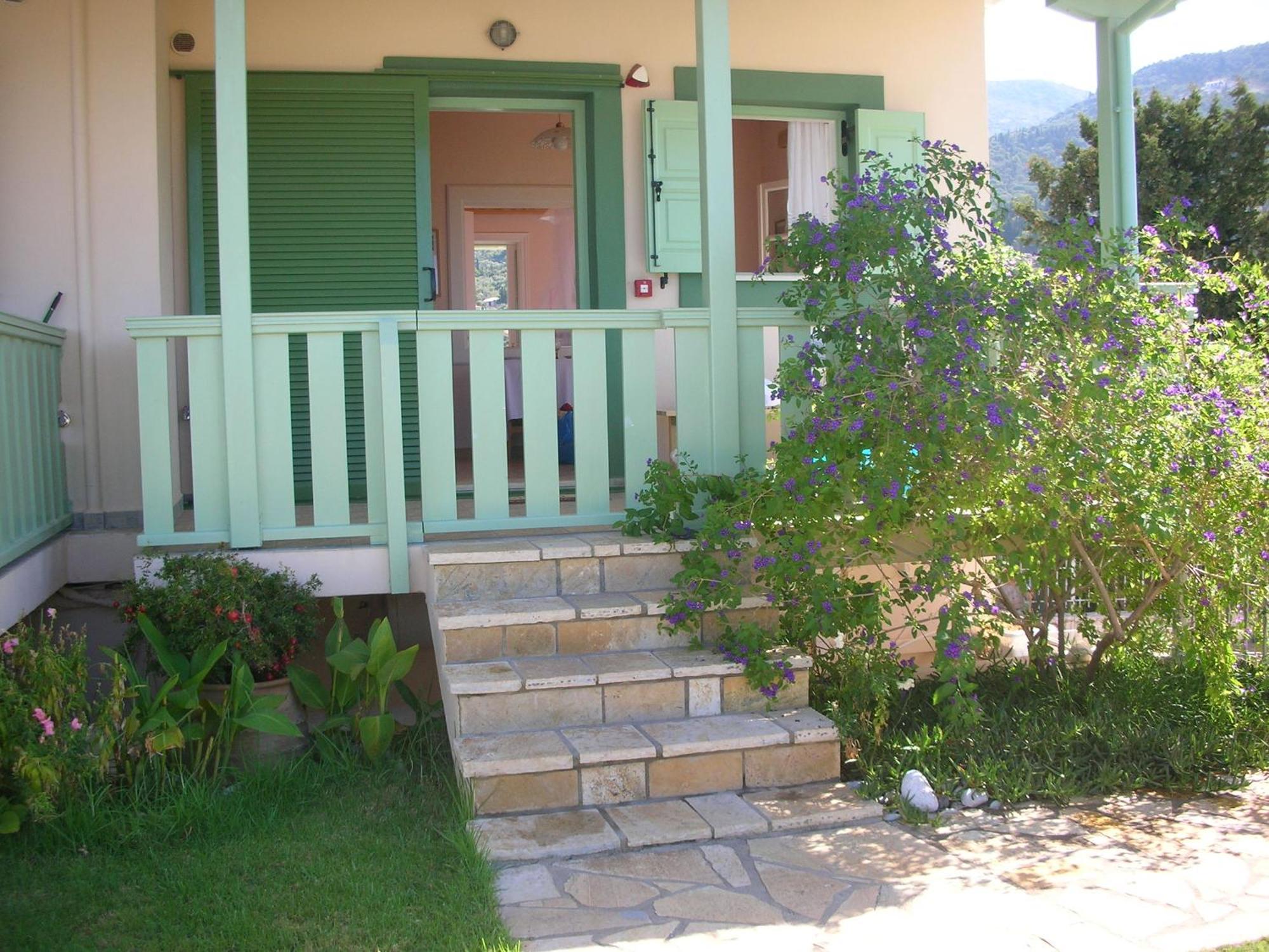 Deep Blue- Rosemary Sea View Apartment Áyios Nikítas Екстериор снимка