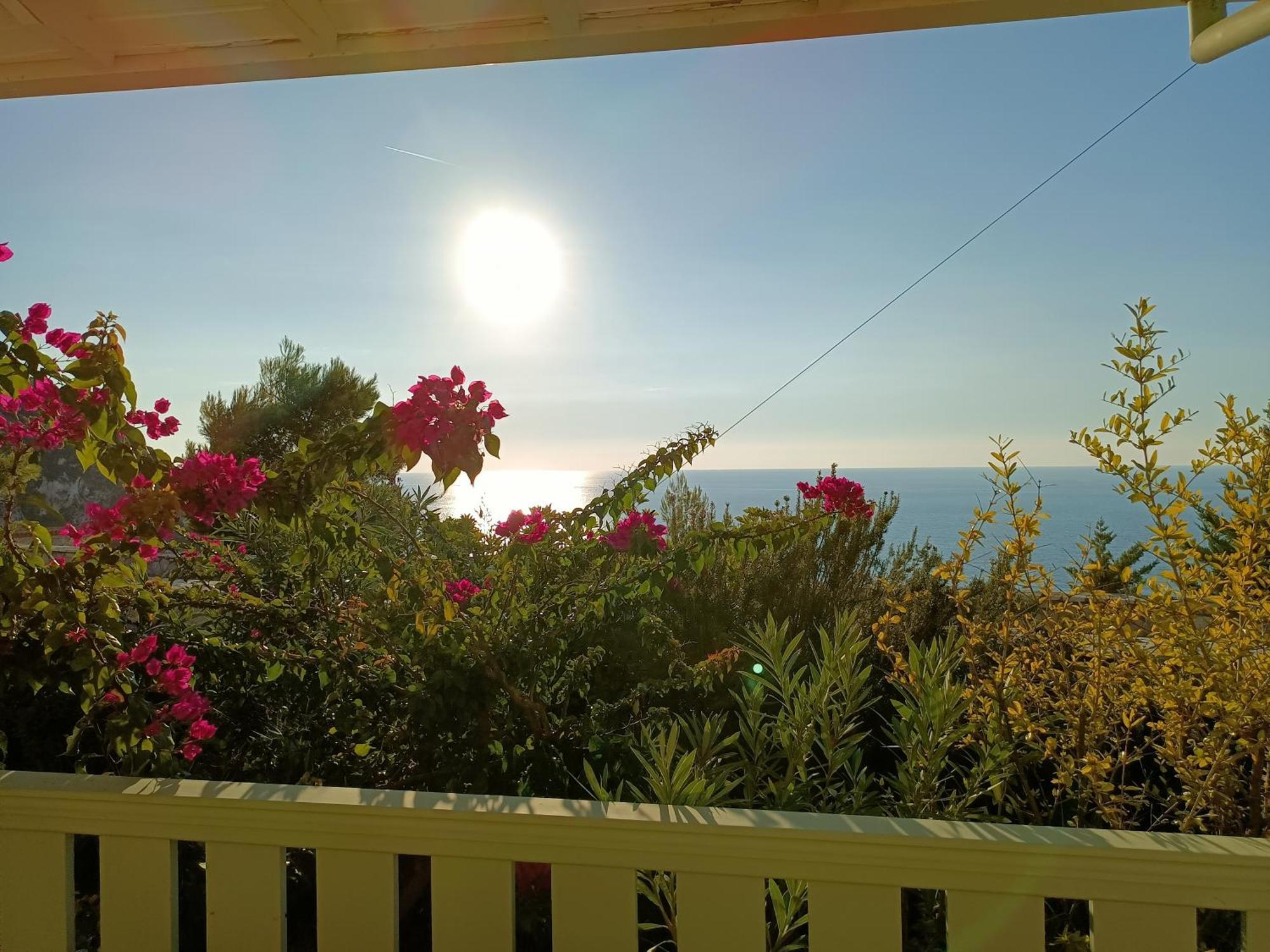 Deep Blue- Rosemary Sea View Apartment Áyios Nikítas Екстериор снимка